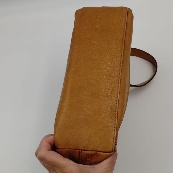 Wilsons Pelle Studio Italian Leather Handbag Satchel Caramel Camel color - Picture 8 of 14